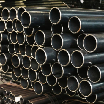 Стальная крекинговая труба 108 мм 4 мм 20 ГОСТ 550-75 в наличии в Калининграде